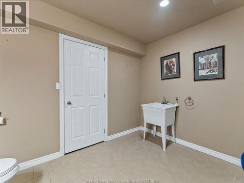 11900 Boulder, Windsor, ON - Indoor