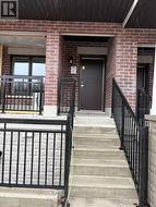 211 - 15100 YONGE STREET Aurora, ON L4G 4C8