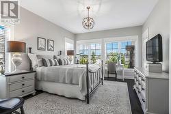 Primary Bedroom - 