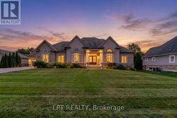 5 WOLFORD COURT Georgina, ON L4P 0B1