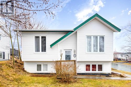21 Nichol Avenue  Conception Bay South, NL A1X 6X1