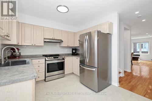 Kitchen - 137 Fordham Private, Ottawa, ON - Indoor Photo Showing Kitchen With Stainless Steel Kitchen