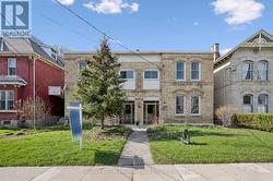 7 CAMBRIDGE STREET  Guelph (Downtown), ON N1H 2T8