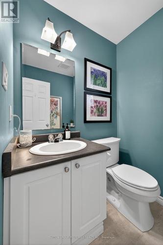 1199 Blackmaple Drive, London East (East A), ON - Indoor Photo Showing Bathroom