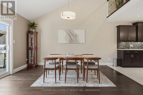 26 - 7 Gibson Place, St. Catharines (Downtown), ON - Indoor Photo Showing Dining Room