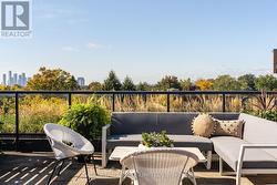 321 - 35 WABASH AVENUE Toronto, ON M6R 0A9