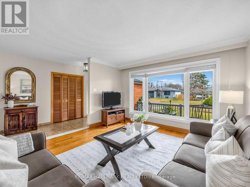 1649 Carletta Drive, Mississauga, ON 