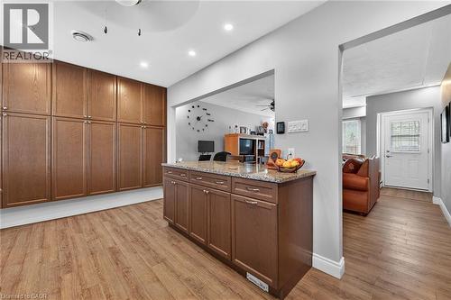 27 Camille Court, Hamilton, ON - Indoor Photo Showing Other Room