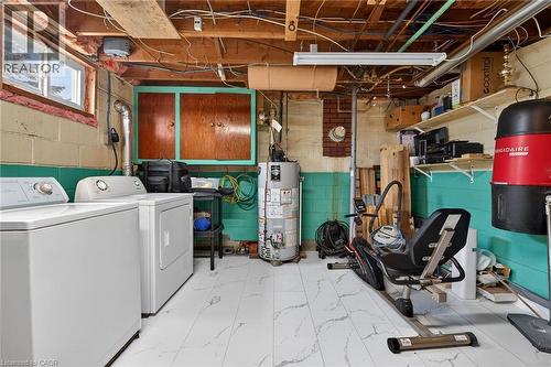 27 Camille Court, Hamilton, ON - Indoor Photo Showing Laundry Room