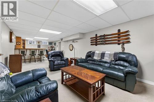 27 Camille Court, Hamilton, ON - Indoor