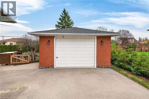 27 Camille Court, Hamilton, ON - Outdoor With Exterior