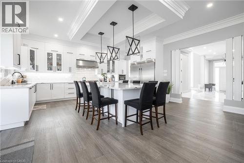 8378 Chippewa Road E, Mount Hope, ON - Indoor Photo Showing Dining Room