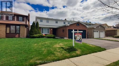 49 MIKADO CRESCENT  Brampton, ON L6S 3R5