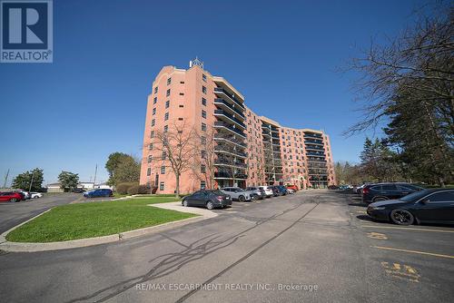 715 - 9 BONHEUR COURT  Brantford, ON N3P 1Z5