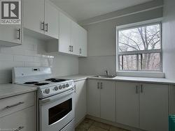 325A JAMES Street S Unit# 206 Hamilton, ON L8P 3B7