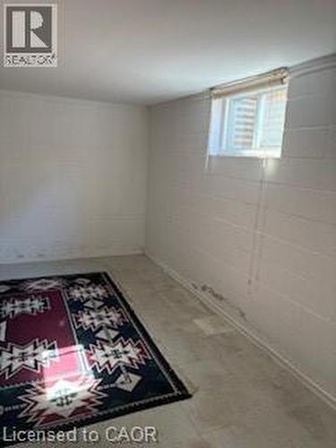 Image quality insufficient for description - 648 Francis Road, Burlington, ON - Indoor Photo Showing Other Room