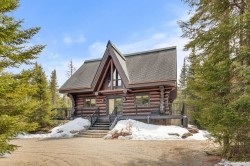 160 Ch. de la Vallée-de-la-Grise  Lac-Supérieur, QC J0T 1P0