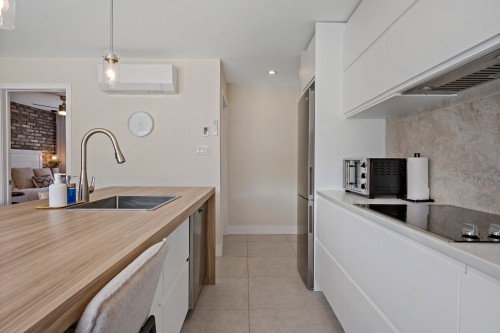 Cuisine - 881-875 Route 117, Mont-Blanc, QC - Indoor Photo Showing Kitchen