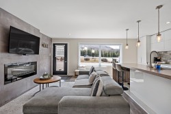 879-875 Route 117  Mont-Blanc, QC J0T 2G0