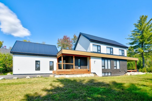 Façade - 551 Ch. Du Quartier-Du-Cerf, Saint-Côme, QC - Outdoor With Deck Patio Veranda