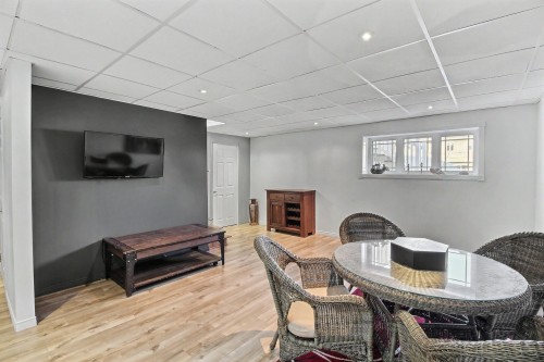 Salle familiale - 43 Ch. England, Rouyn-Noranda, QC - Indoor