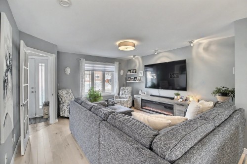 Salon - 43 Ch. England, Rouyn-Noranda, QC - Indoor Photo Showing Living Room