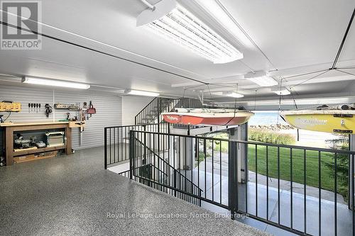 183 Lake Drive, Blue Mountains, ON - Indoor Photo Showing Garage
