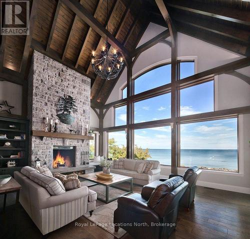 183 Lake Drive, Blue Mountains, ON - Indoor Photo Showing Living Room With Fireplace
