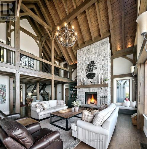 183 Lake Drive, Blue Mountains, ON - Indoor Photo Showing Living Room With Fireplace