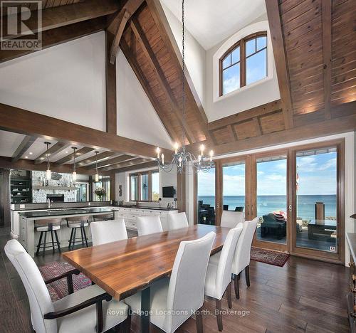 183 Lake Drive, Blue Mountains, ON - Indoor Photo Showing Dining Room