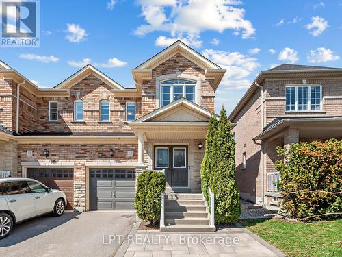 21 AMOS LEHMAN WAY  Whitchurch-Stouffville, ON L4A 0J9