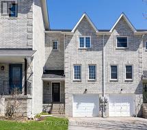 25 HATTIE COURT Georgina, ON L4P 3Z7