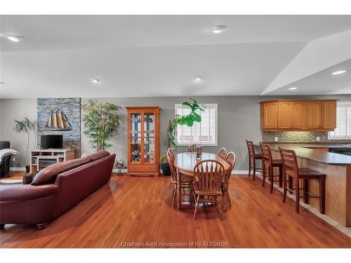 8 Windfield Crescent, Chatham, ON 