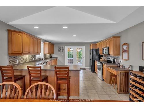 8 Windfield Crescent, Chatham, ON 