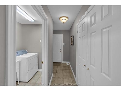 8 Windfield Crescent, Chatham, ON 