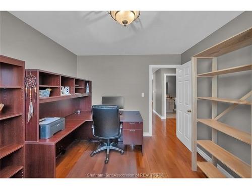 8 Windfield Crescent, Chatham, ON 