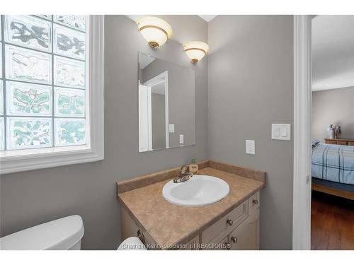 8 Windfield Crescent, Chatham, ON 