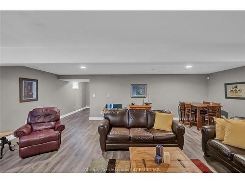 8 Windfield Crescent, Chatham, ON 