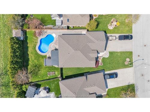 8 Windfield Crescent, Chatham, ON 