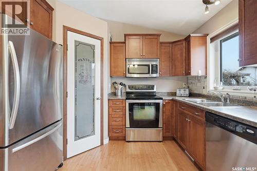 311 Mckague Crescent, Saskatoon, SK 