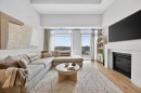 Ph 615-1 Hume Street, Collingwood, ON  - Indoor Photo Showing Living Room 
