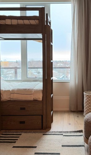 Ph 615-1 Hume Street, Collingwood, ON - Indoor Photo Showing Bedroom