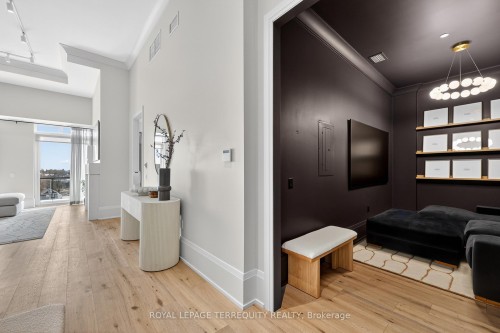 Ph 615-1 Hume Street, Collingwood, ON - Indoor Photo Showing Bathroom