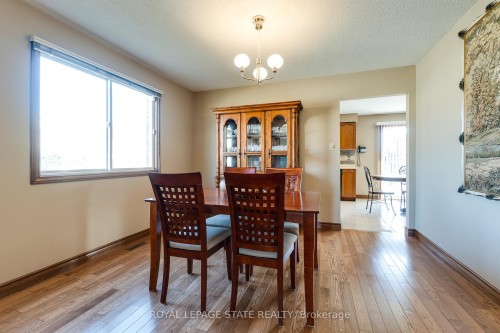 137 National Drive, Hamilton, ON - Indoor Photo Showing Dining Room