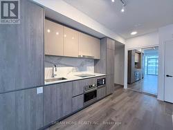 2921 - 8 INTERCHANGE WAY Vaughan, ON L4K 5Z7