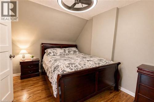 110 Lorne Crescent, Kitchener, ON - Indoor Photo Showing Bedroom