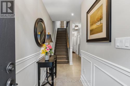 2029 Queensborough Gate, Mississauga, ON - Indoor Photo Showing Other Room