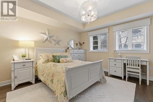 2029 Queensborough Gate, Mississauga, ON - Indoor Photo Showing Bedroom
