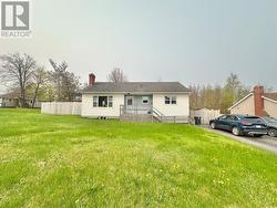5 Willow Road Grand Falls-Windsor, NL A2A 1V2