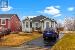 14 Denine Place Mount Pearl, NL A1N 5C1